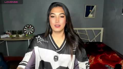 Snapshot of diamond_foxy chatting on January 7, 2:30 pm Wency online show from January 7, 2:30 pm