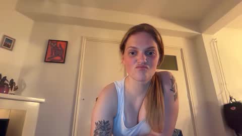 diamonddenisax online show from April 17, 7:06 pm