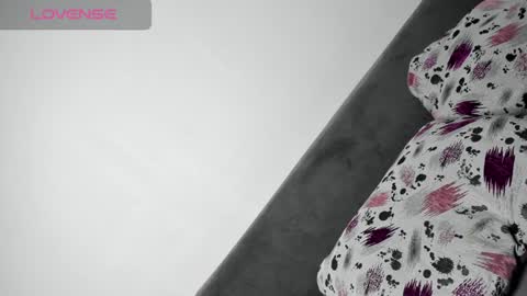 diamondkay_ online show from December 21, 10:28 am