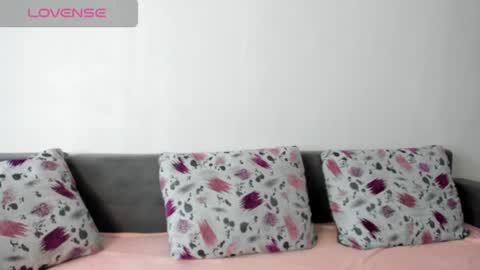 diamondkay_ online show from January 29, 11:30 am