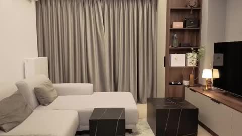 Iris online show from March 18, 8:23 pm