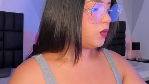 Diana Tamayo online show from December 27, 2:04 am