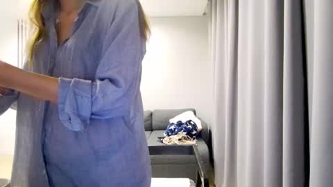 diana_meridor online show from December 30, 2:09 am