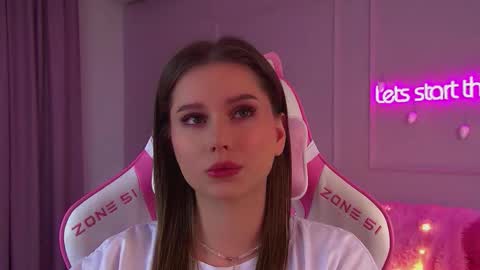 Diana online show from December 3, 6:21 am