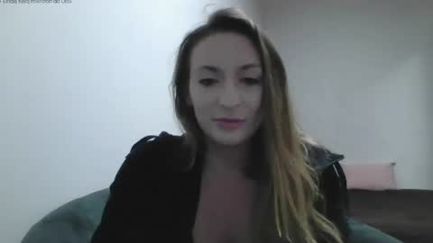 Snapshot of dianabigboobs chatting on June 3, 5:07 pm Diana online show from June 3, 5:07 pm