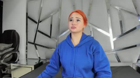 dianarous online show from December 5, 2:09 am