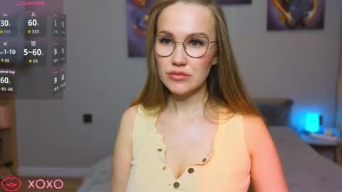 Snapshot of dianashermy chatting on March 26, 1:28 pm Diana online show from March 26, 1:28 pm