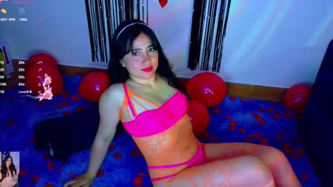 Snapshot of diane_1 chatting on February 20, 9:44 am DIANE online show from February 20, 9:44 am