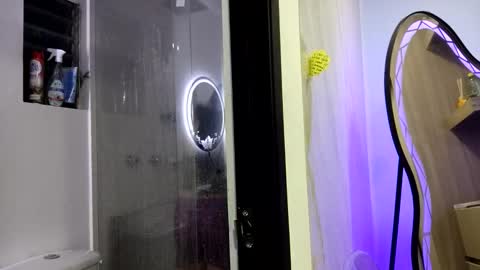 DIANE online show from March 4, 9:37 am