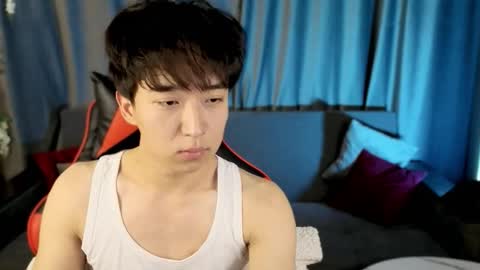 Snapshot of dianinav chatting on February 3, 2:11 pm Adam online show from February 3, 2:11 pm