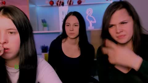 diara ti online show from January 6, 5:55 am