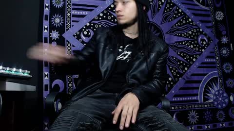 DICAPRIO online show from January 11, 9:25 pm