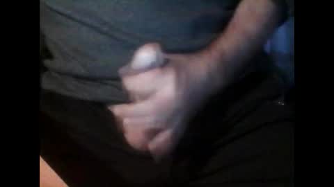 Snapshot of dick185 chatting on February 24, 5:09 pm dick185 online show from February 24, 5:09 pm