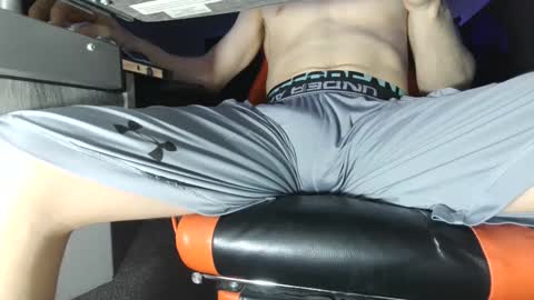 Dick And Muscle online show from February 14, 2:50 am