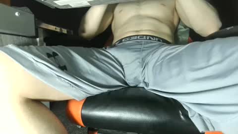 Dick And Muscle online show from February 19, 5:06 pm