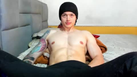 Snapshot of dick_demon_1 chatting on April 29, 8:15 pm jhon online show from April 29, 8:15 pm