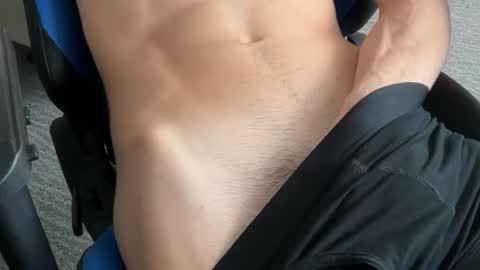 Snapshot of dickbboy19 chatting on October 1, 11:00 pm dickbboy19 online show from October 1, 11:00 pm