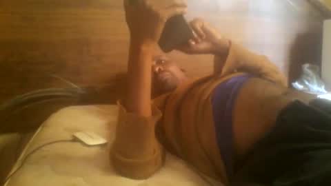 Snapshot of dickdaxxx chatting on February 16, 8:21 am dickdaxxx online show from February 16, 8:21 am