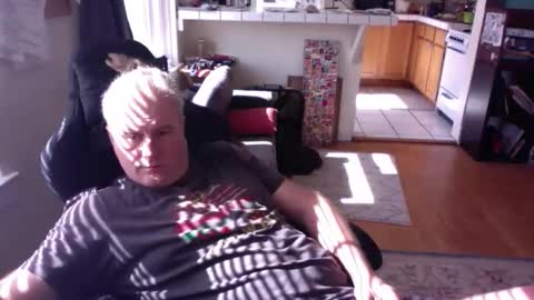 Snapshot of dickflasher5 chatting on March 29, 4:07 pm Richard Fleischer online show from March 29, 4:07 pm