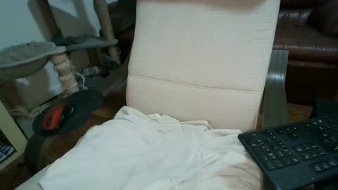 Snapshot of dickslayerdan chatting on January 13, 2:18 am dickslayerdan online show from January 13, 2:18 am