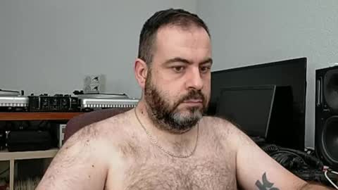 Snapshot of dicktracy_86 chatting on June 8, 3:34 pm DANI online show from June 8, 3:34 pm