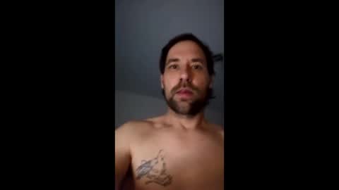 Snapshot of dickxxxd chatting on December 17, 12:38 am dickxxxd online show from December 17, 12:38 am