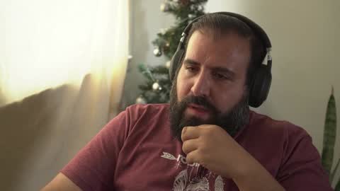 Snapshot of dicristalino chatting on December 6, 3:44 pm Cristian Dipolino online show from December 6, 3:44 pm