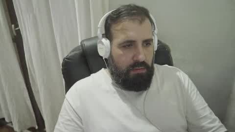 Cristian Dipolino online show from April 7, 2:45 am