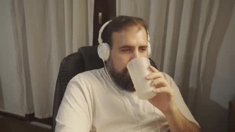 Cristian Dipolino online show from April 28, 2:27 am