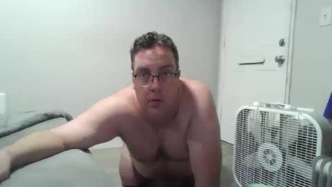 Snapshot of didgeman1984 chatting on November 10, 6:34 am Didgeman online show from November 10, 6:34 am