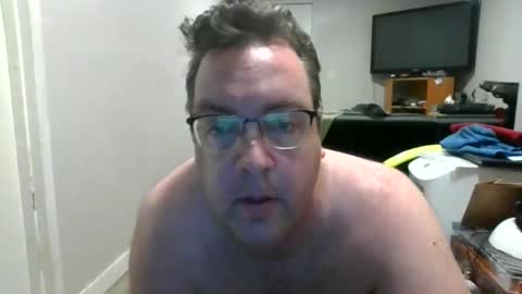 Snapshot of didgeman1984 chatting on February 13, 5:09 pm Didgeman online show from February 13, 5:09 pm