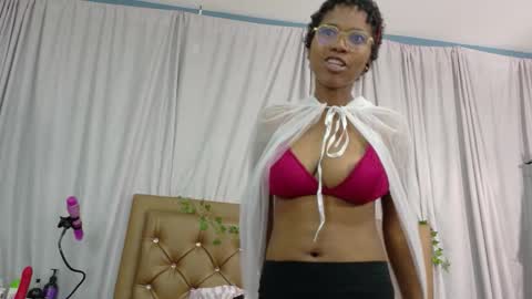 didoelizabeth online show from December 16, 1:27 pm