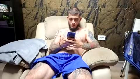 Snapshot of diego_armando24 chatting on June 7, 7:39 pm diego_armando24 online show from June 7, 7:39 pm