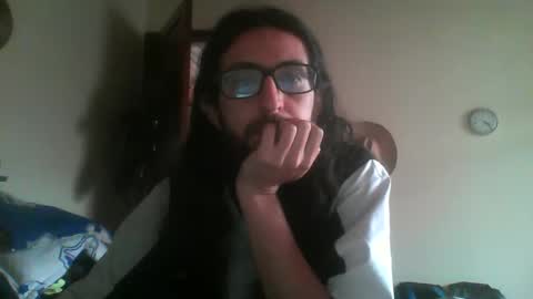 Snapshot of diego_incubo_ii chatting on April 6, 6:31 pm diego_incubo_ii online show from April 6, 6:31 pm