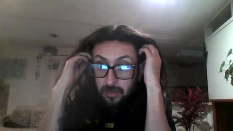 Snapshot of diego_incubo_ii chatting on July 14, 11:54 pm diego_incubo_ii online show from July 14, 11:54 pm