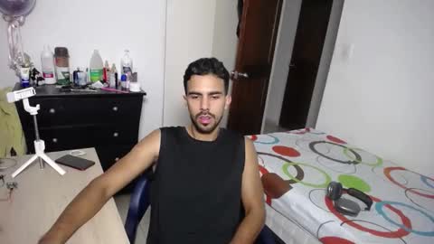 diegodesire online show from April 21, 12:34 am