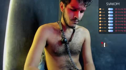 Snapshot of diemond_latinx98 chatting on October 3, 6:05 pm diemond_latinx98 online show from October 3, 6:05 pm