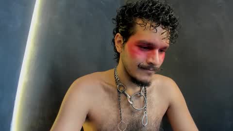 diemond_latinx98 online show from December 15, 4:22 pm