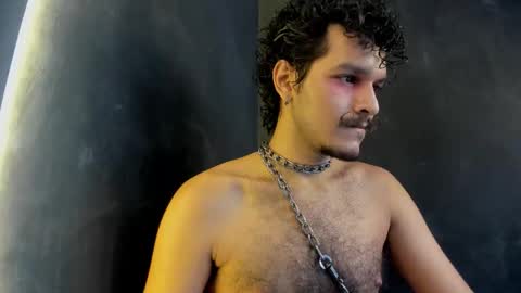 diemond_latinx98 online show from December 22, 5:54 pm