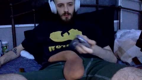 digbicknik online show from February 25, 10:15 am