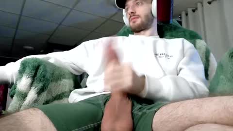 digbicknik online show from September 22, 2:35 am