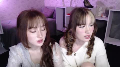 Hi im Alice 3 Im usualy online 03-10 or 17-21 UTC0 online show from January 15, 4:39 am