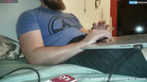 Snapshot of dikdowndaddy chatting on February 4, 7:25 am Daddy online show from February 4, 7:25 am