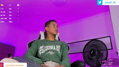 Snapshot of dilam_alfonzo chatting on January 28, 7:53 pm Dilan online show from January 28, 7:53 pm