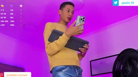 Snapshot of dilam_alfonzo chatting on January 30, 11:45 pm Dilan online show from January 30, 11:45 pm