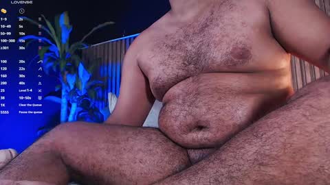 Snapshot of dilanjonnes chatting on January 16, 1:37 am DilanJonnes online show from January 16, 1:37 am