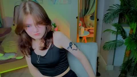 Snapshot of dilara_xbaby chatting on September 20, 2:29 pm Dilara online show from September 20, 2:29 pm