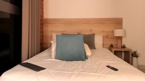 Dilarahkesh  online show from February 1, 6:10 am