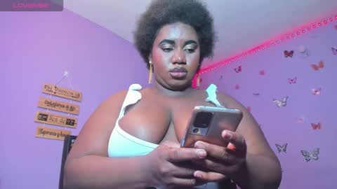 Snapshot of dilay__x chatting on February 3, 2:10 am dilay__x online show from February 3, 2:10 am