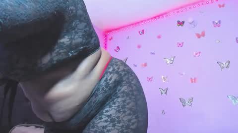 Snapshot of dilay__x chatting on February 27, 5:07 am dilay__x online show from February 27, 5:07 am